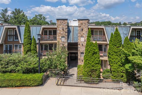 222 Bowling Park Road active home in Residences At Biltmore, Asheville, NC