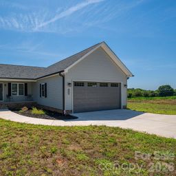 2128 Chatfield Road
