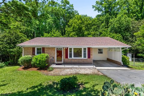 219 Belton Avenue pending home in Catawba Heights, Mount Holly, NC