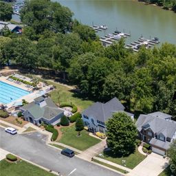 152 Lighthouse Road