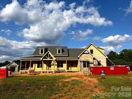 381 New Salem Road active home in Woodstone Acres, Statesville, NC