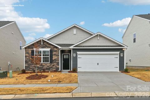 115 Waterfall Valley Way pending home in Shepherds Farm, Mooresville, NC