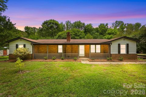 517 513 Cox Road