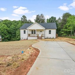 120 Whistling Pines Drive