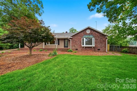 1085 19th Avenue Place sold home in Lakeland Park, Hickory, NC