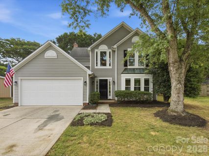 12332 Old Prairie Road active home in South Point On Landen, Charlotte, NC