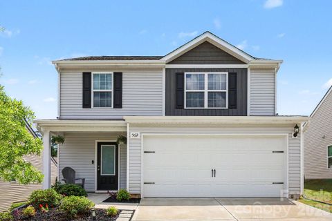 562 Lamorak Place active home in Knights Bridge, Richburg, SC