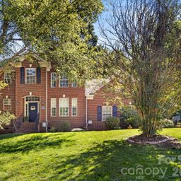 324 Brixham Place