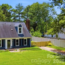 9418 Split Rail Lane