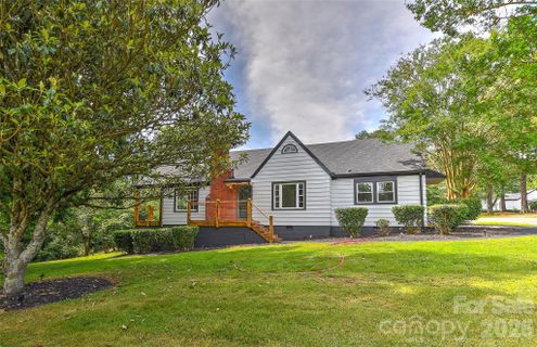 110 Westover Drive active home in Stewart Park, Monroe, NC