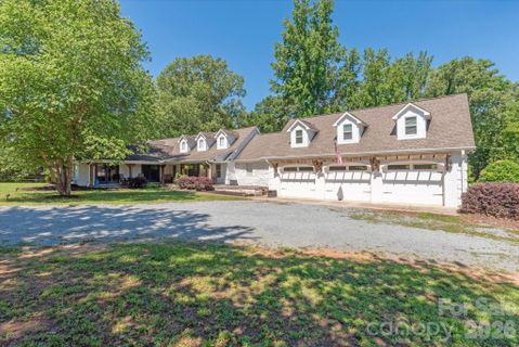 8522 Tirzah Church Road