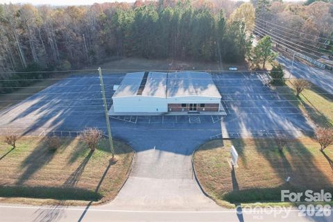 1163 Highway 274 Highway