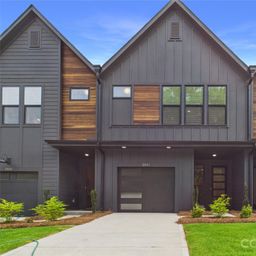 2641 Ravencroft Drive