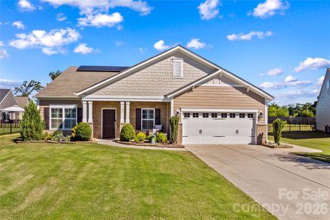 107 Summrow Court