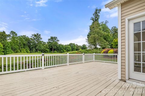 52224 Longspur Lane active home in Sun City Carolina Lakes, Indian Land, SC