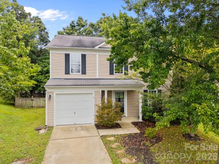 10609 Spring Rain Court active home in Withers Grove, Charlotte, NC