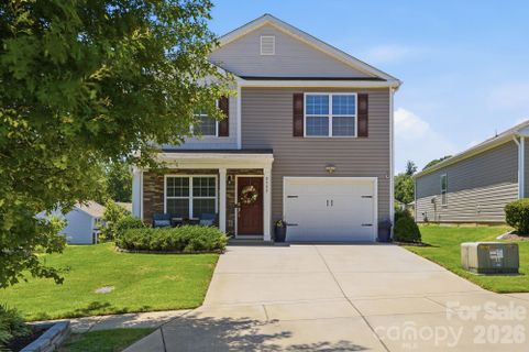 2757 Waybrook Drive pending home in Spencer Mountain Village, Dallas, NC