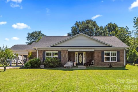 5250 Hickory Grove Road
