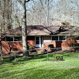 7328 Everett Drive