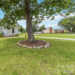 978 Southland Drive