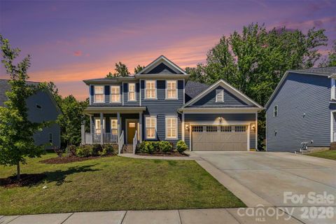1246 Regions Boulevard active home in Bretagne, Fort Mill, SC