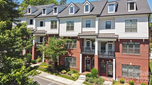 523 Griffith Village Lane sold home in The Villages Of South Main, Davidson, NC