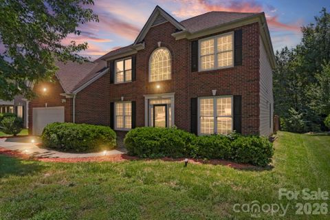 3124 Arklow Road active home in Harrington Woods, Charlotte, NC