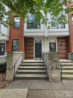 526 N Mcdowell Street active home in M Street, Charlotte, NC