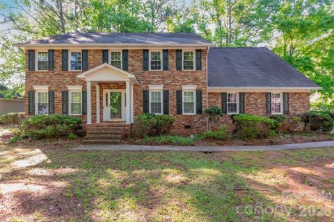 Homes in Oakhurst, Rock Hill
