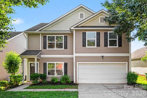 Homes in Potters Glen, Charlotte
