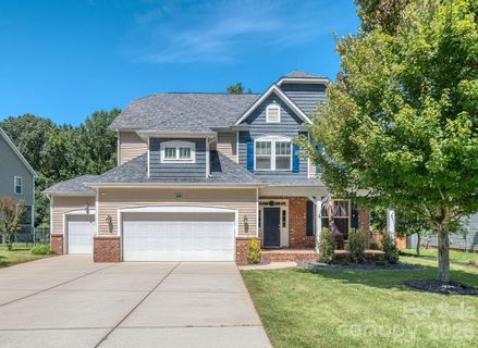 126 Misty Woods Drive pending home in Lake Forest, Lake Wylie, SC