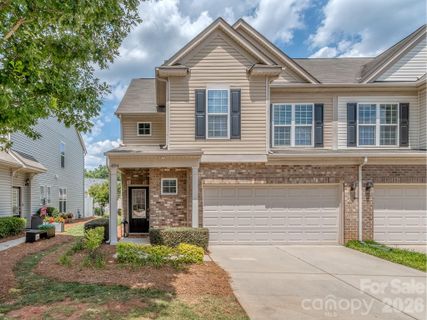 4354 Park South Station Boulevard pending home in Park South Station, Charlotte, NC