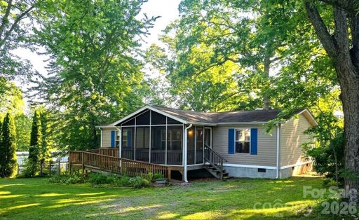 403 Doliver Drive pending home in The Meadows, Horse Shoe, NC