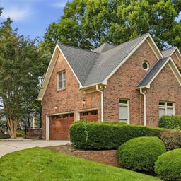 7205 Watersreach Lane