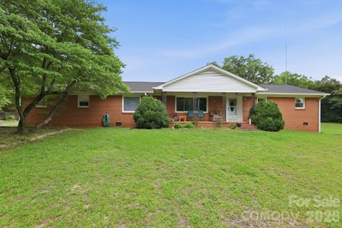 Homes in Pineland Hills, Catawba