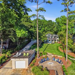 730 Mainsail Road