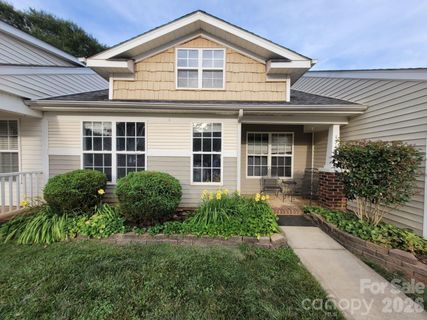 1513 Tiana Way pending home in Olde Towne, Rock Hill, SC