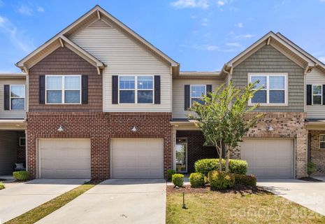 Homes in The Grove, Fort Mill