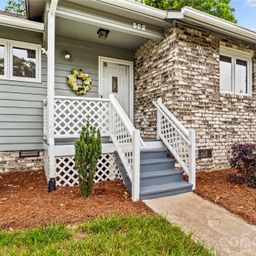 502 Wellington Hills Circle