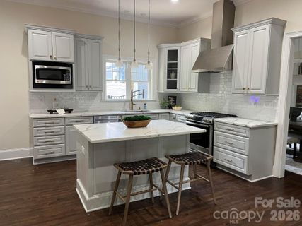 2907 Park Road active home in Dilworth, Charlotte, NC