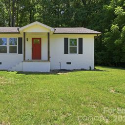 918 Breezewood Drive