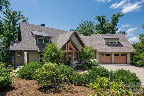 57 Villa Nova Drive active home in Ventana, Asheville, NC