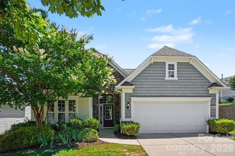 8036 Crater Lake Drive pending home in Sun City Carolina Lakes, Fort Mill, SC