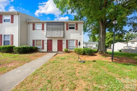 Homes in Quail Run, Charlotte