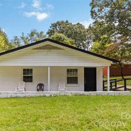 106 Robinson Avenue