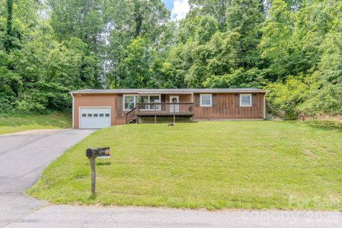 84 English Road active home in English Woods, Spruce Pine, NC