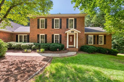 207 Lost Corner Road active home in Highland Park, Morganton, NC
