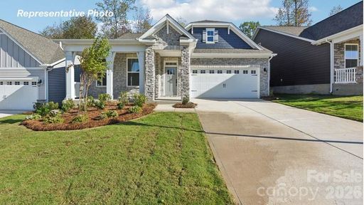 4133 Round Table Drive pending home in Avalon, Gastonia, NC