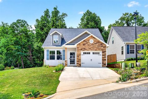200 Rockrose Court active home in Edgewood, Asheville, NC