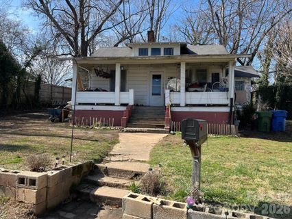 15 Oakley Place sold home in Pisgah Heights, Asheville, NC